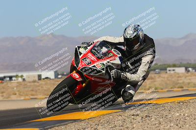 media/Oct-08-2022-SoCal Trackdays (Sat) [[1fc3beec89]]/Turn 9 Inside (10am)/